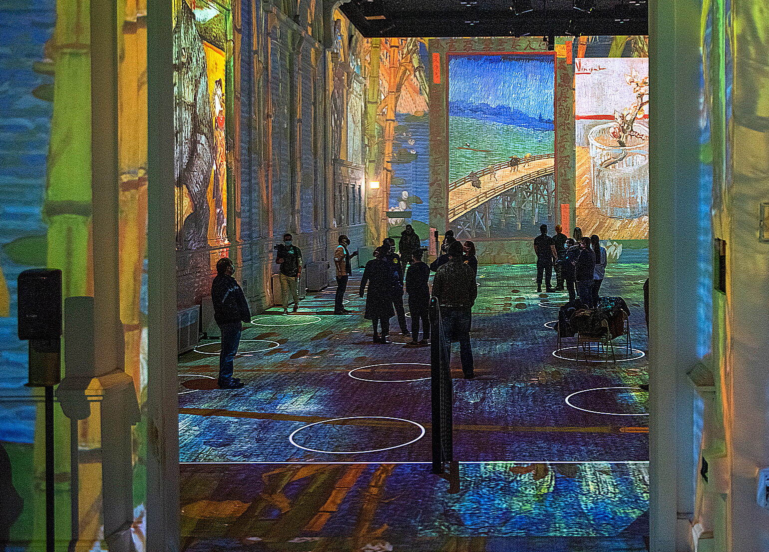 IMMERSIVE VAN GOGH IN NEW YORK CITY Show One Productions