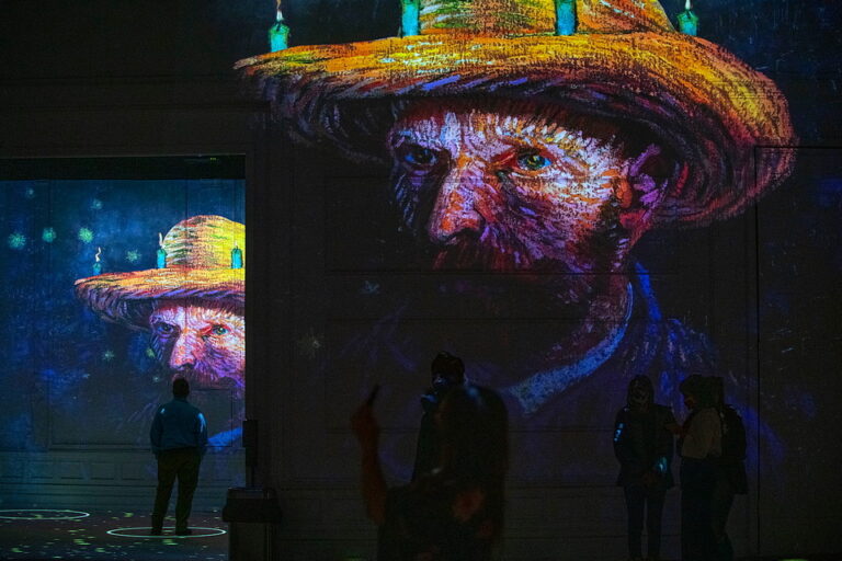 IMMERSIVE VAN GOGH IN MINNEAPOLIS Show One Productions
